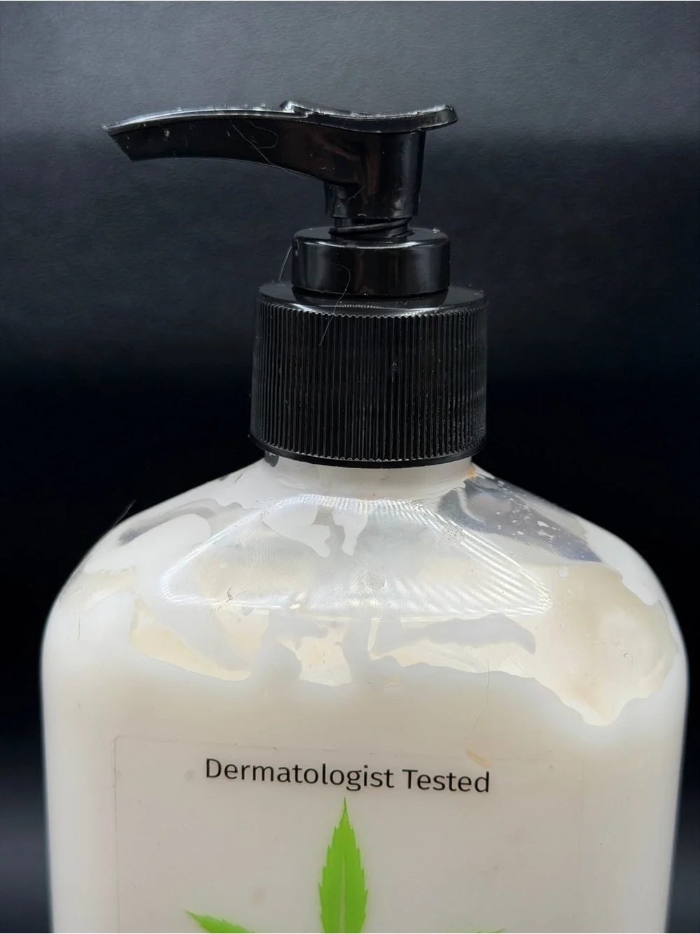 Hempz Original Body Lotion (17 fl oz / 500mL - Full size)